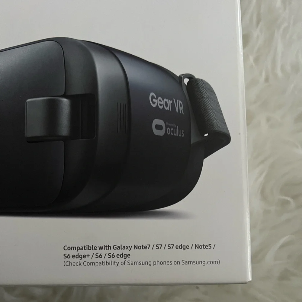 Samsung Gear VR Headset